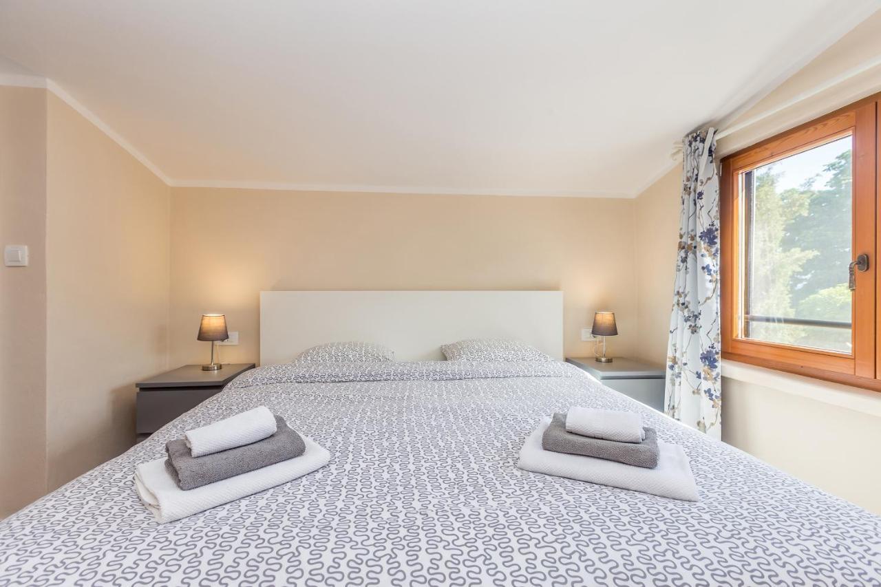 Holiday Home Jela Добринь Экстерьер фото