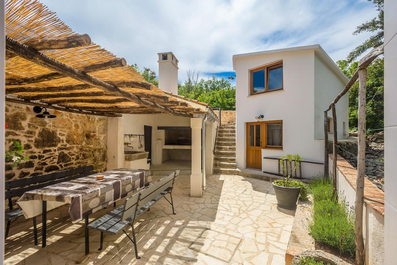 Holiday Home Jela Добринь Экстерьер фото